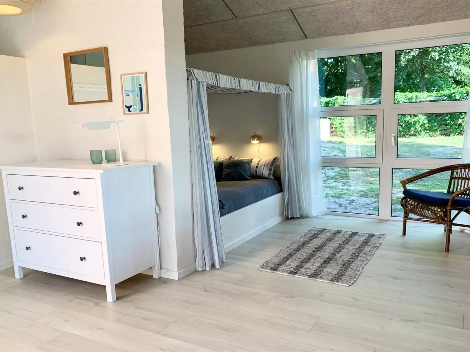 "Marjukka" - 10m from the sea-Binnen