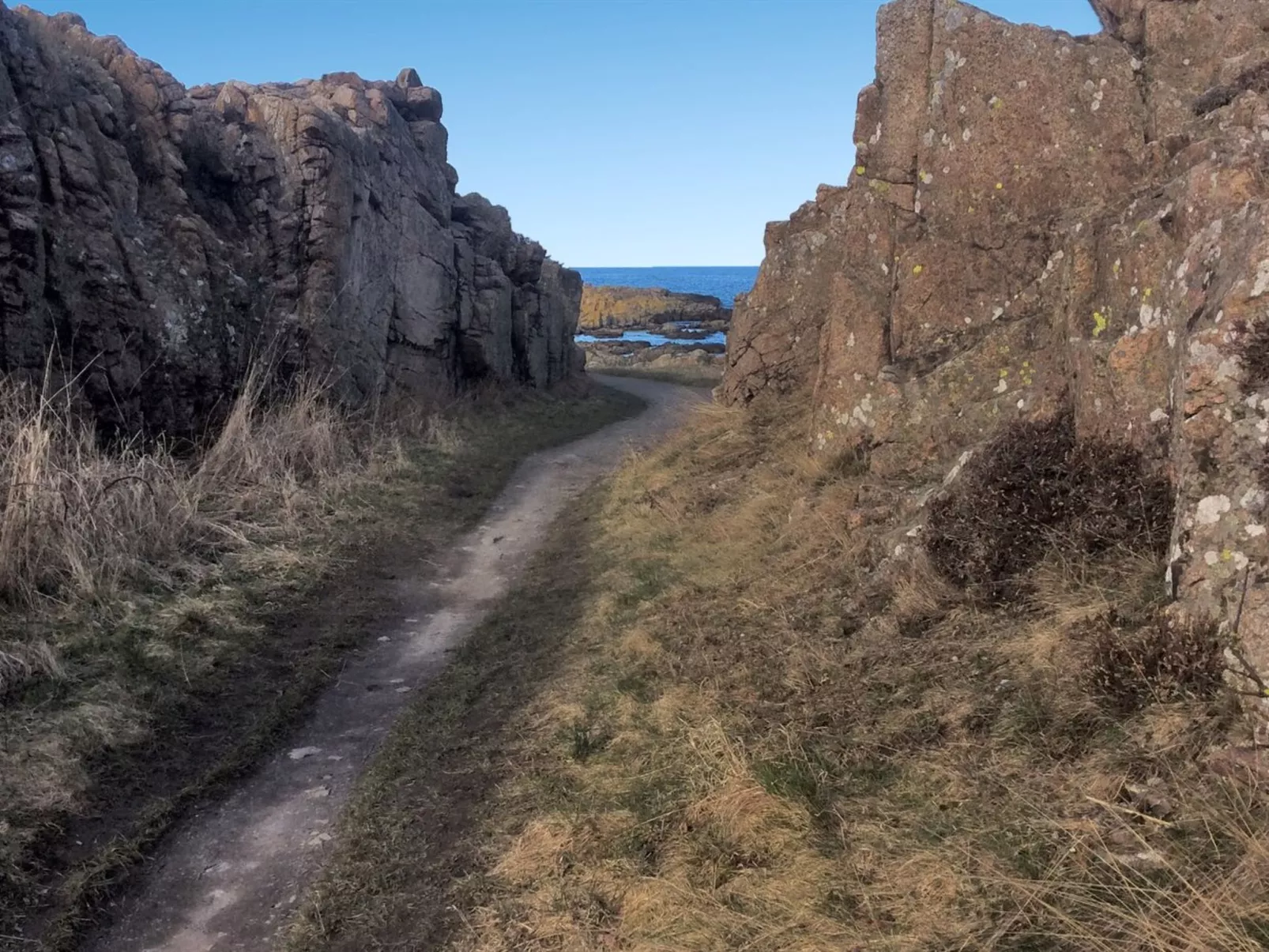 "Hunter" - 400m from the sea-Buiten