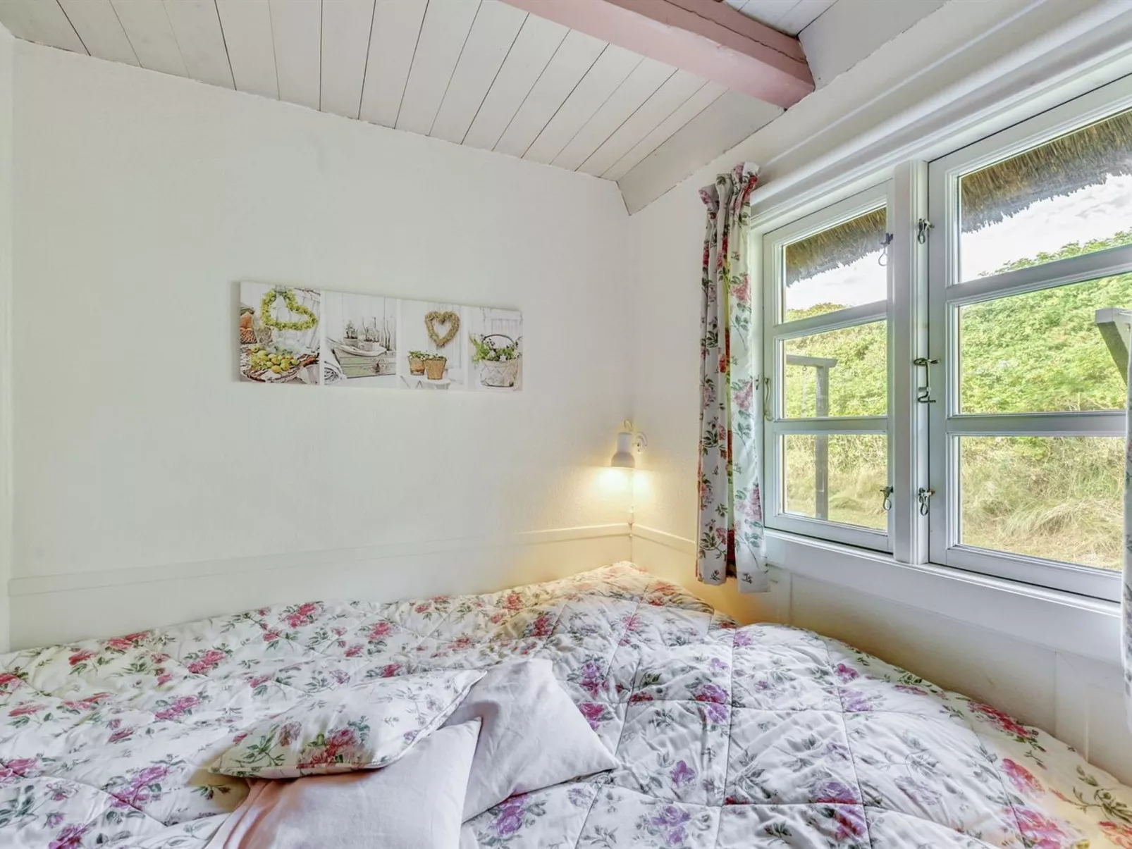 "Annika" -  from the sea-Binnen