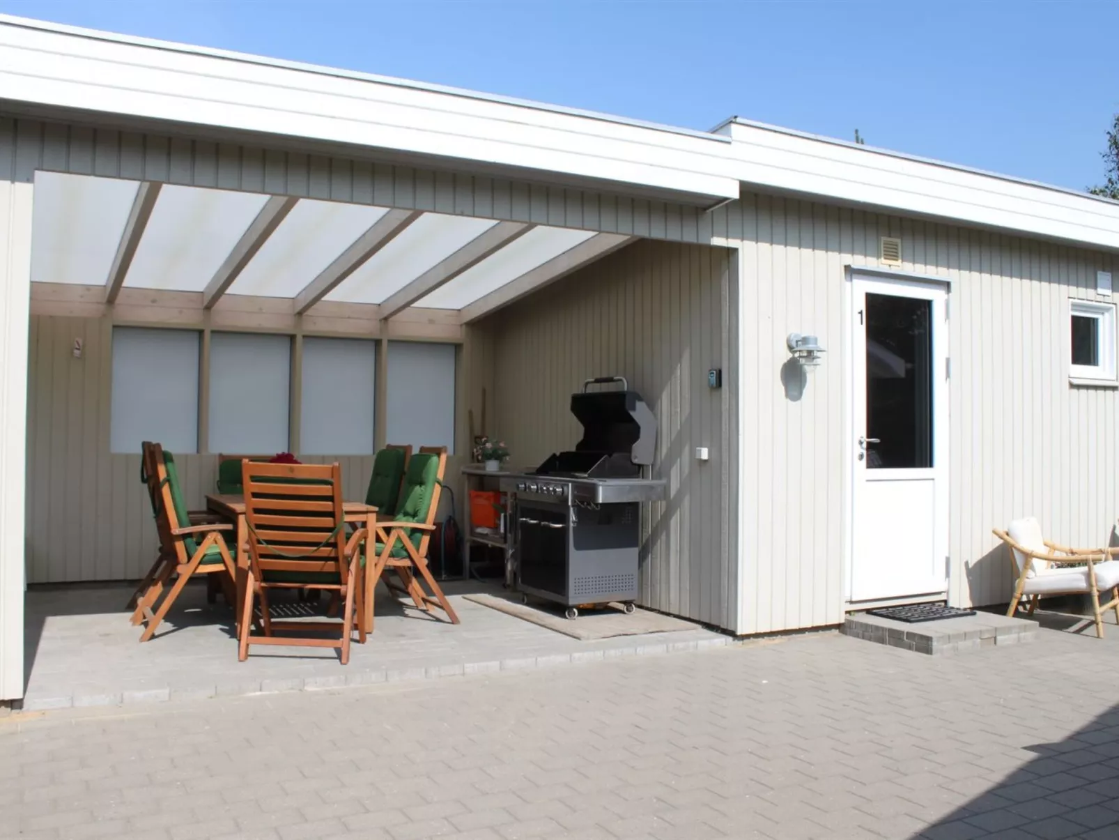 "Pyry" - 400m to the fjord-Buiten