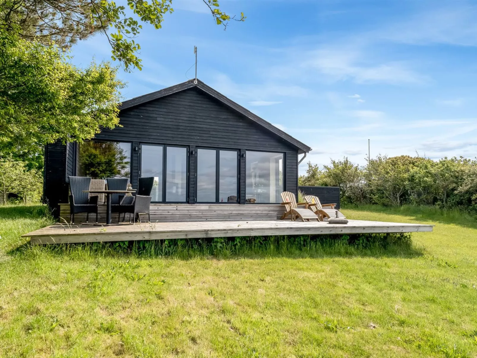 "Aslag" - 150m to the fjord-Buiten