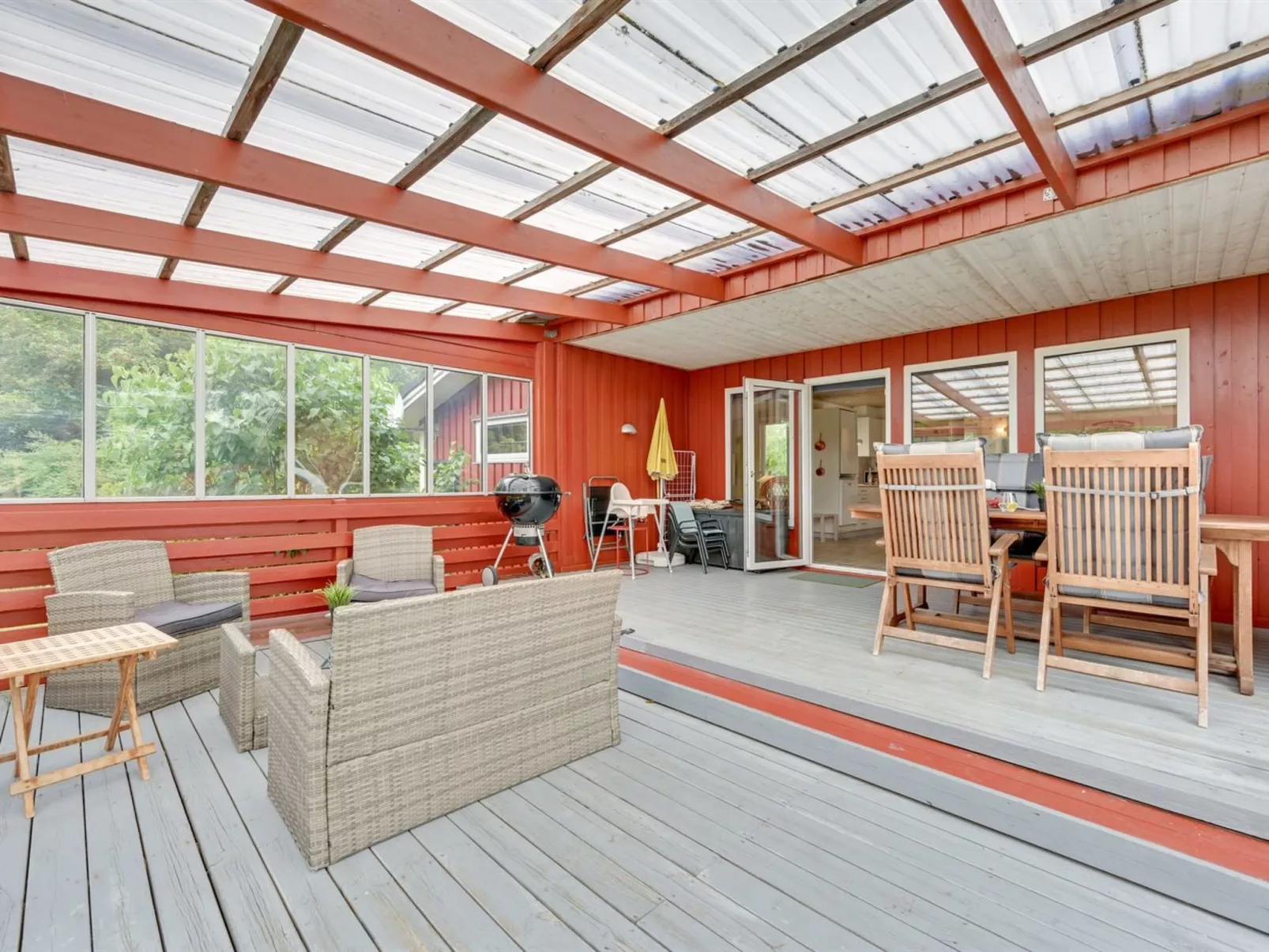 "Anline" - 900m to the fjord-Buiten