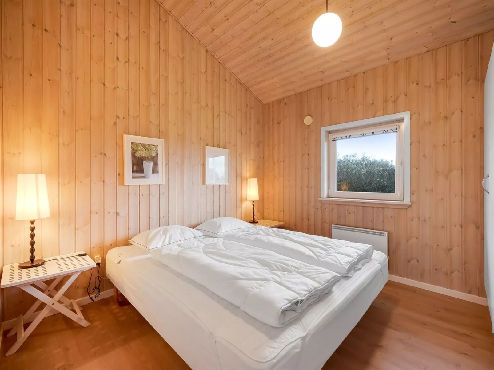 "Ellis" - 700m to the fjord-Binnen