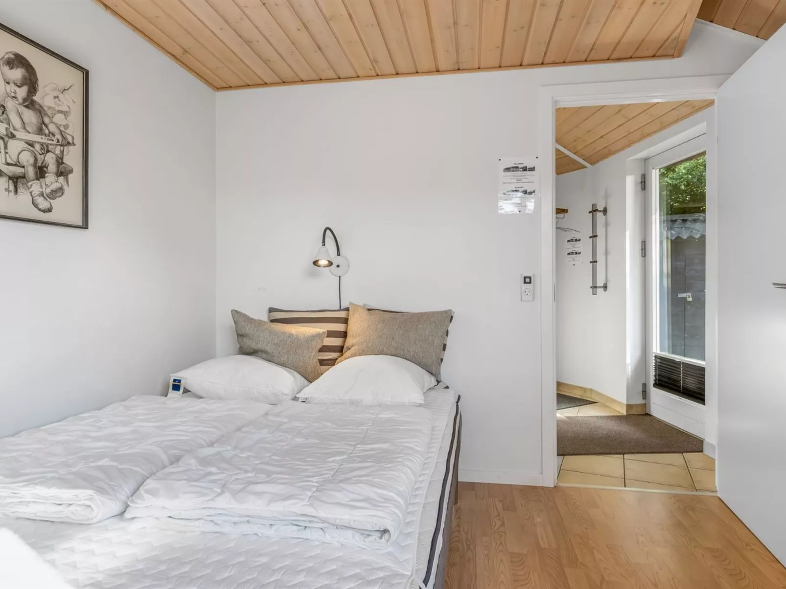 "Adrienne" - 35km from the sea-Binnen