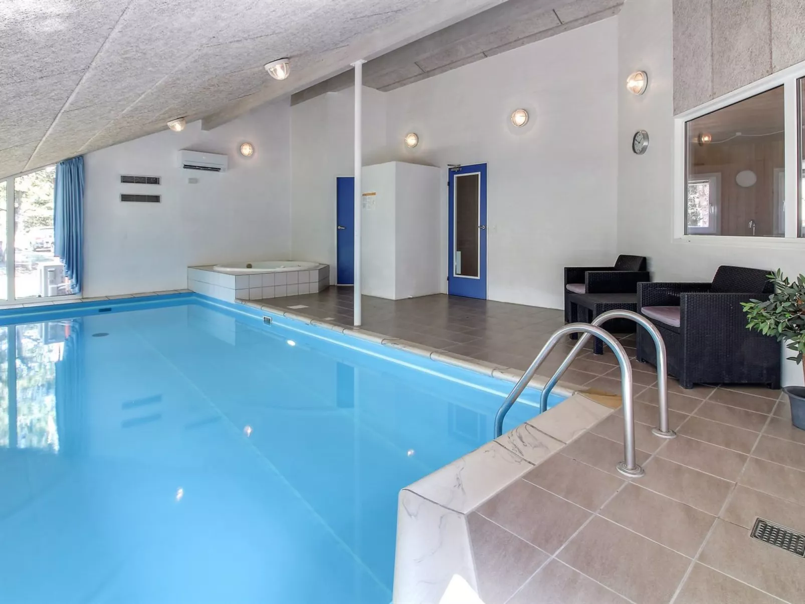 "Luciane" - 2.5km from the sea-Buiten