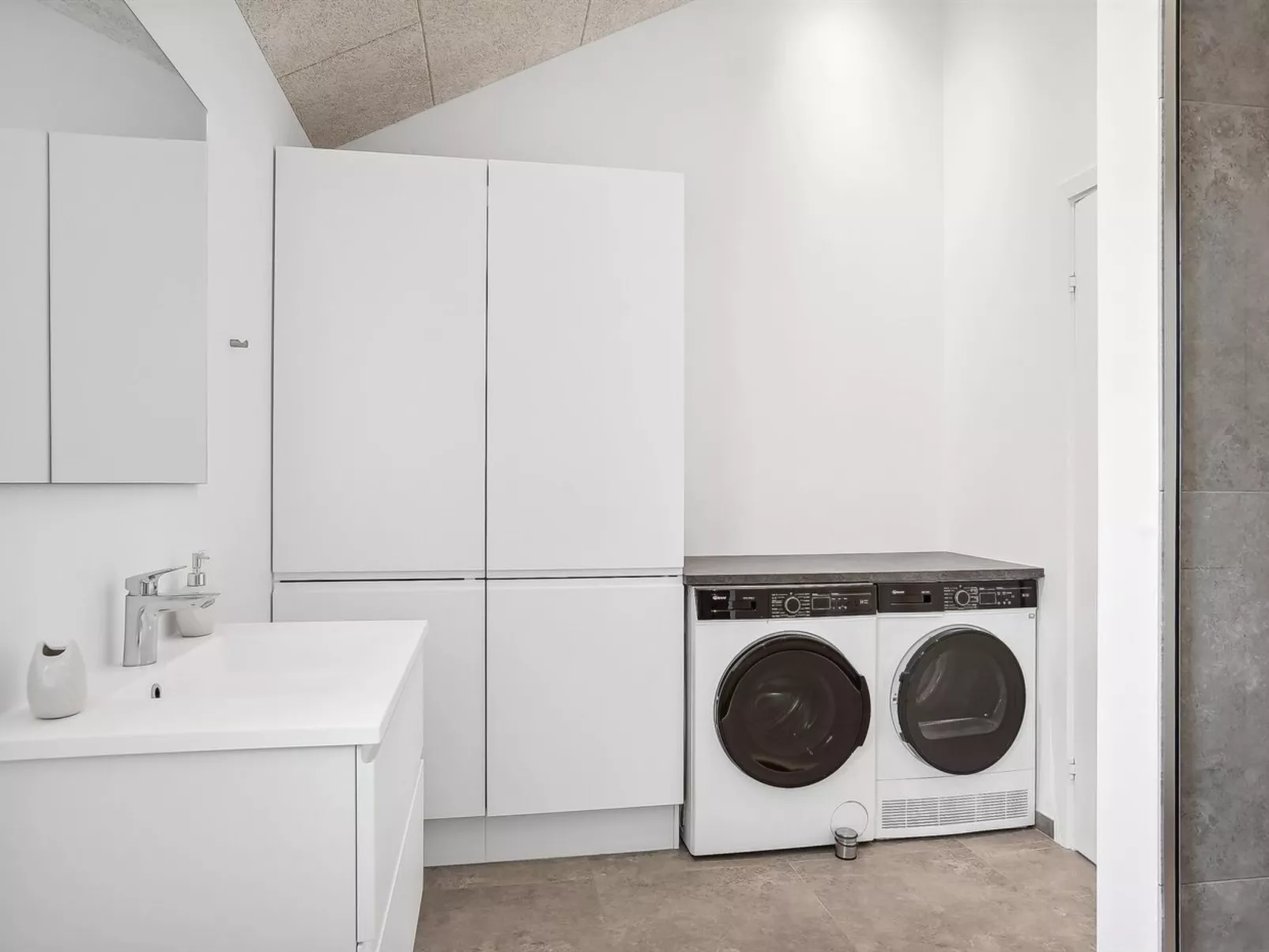 "Fredrika" - 1.5km from the sea-Binnen