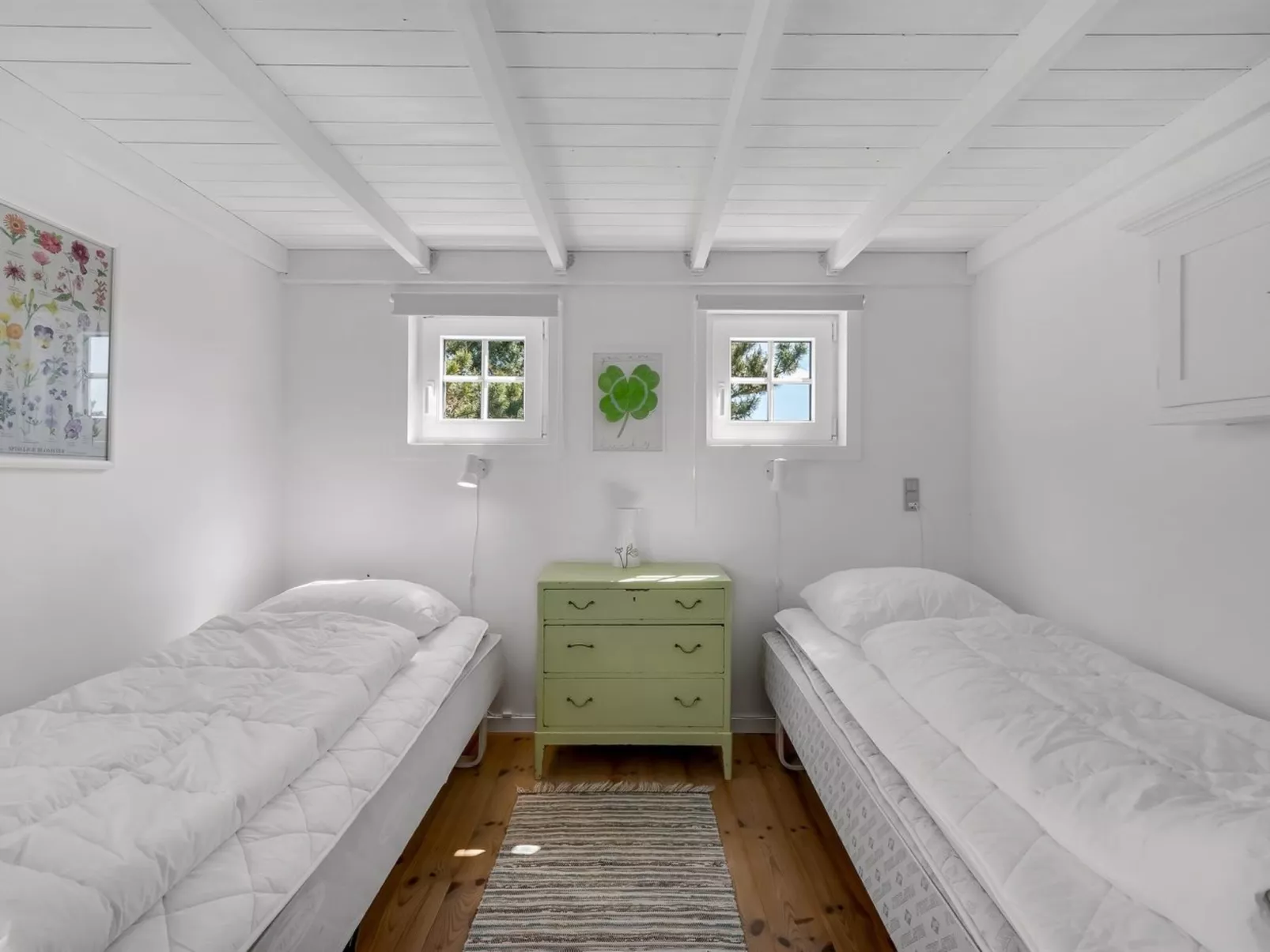 "Neija" - 800m from the sea-Binnen