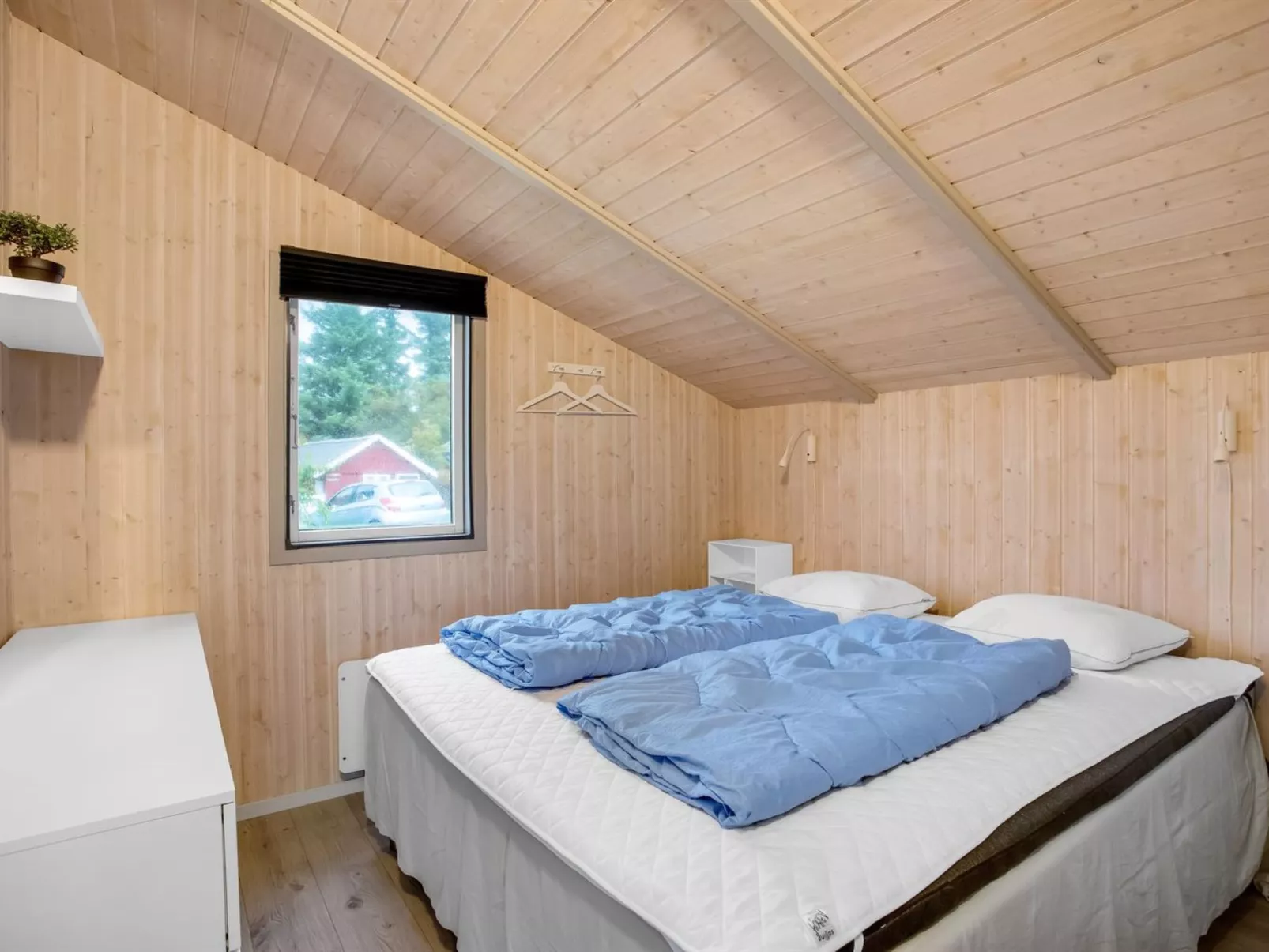 "Holmwith" - 50m from the sea-Binnen