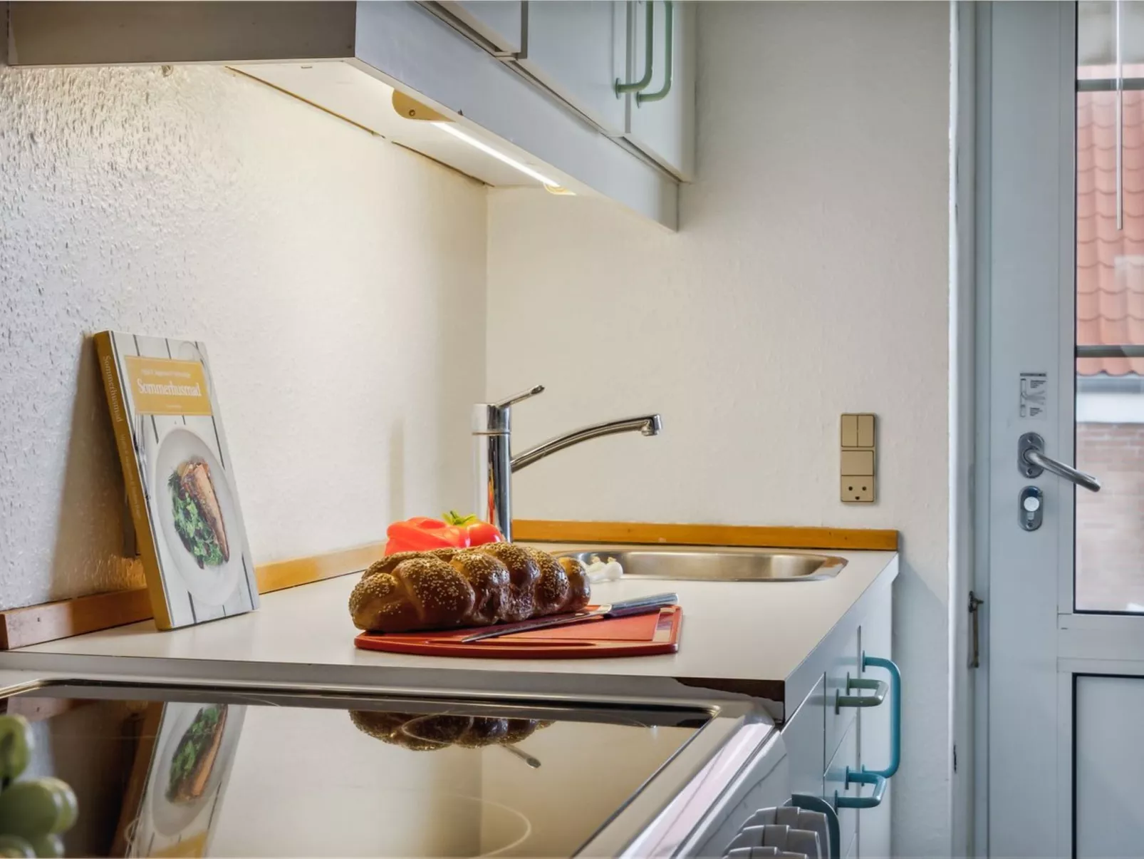 "Ubbe" - 200m from the sea-Binnen