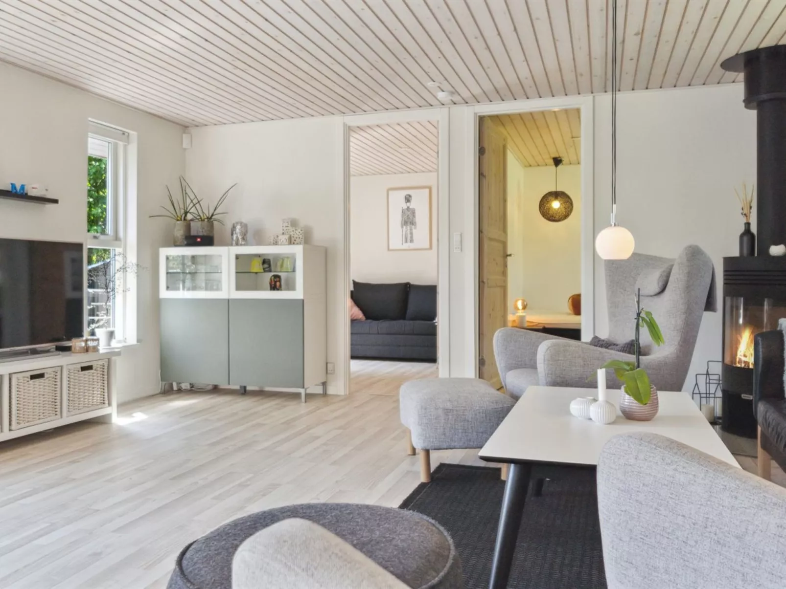 "Felippa" -  from the sea-Binnen