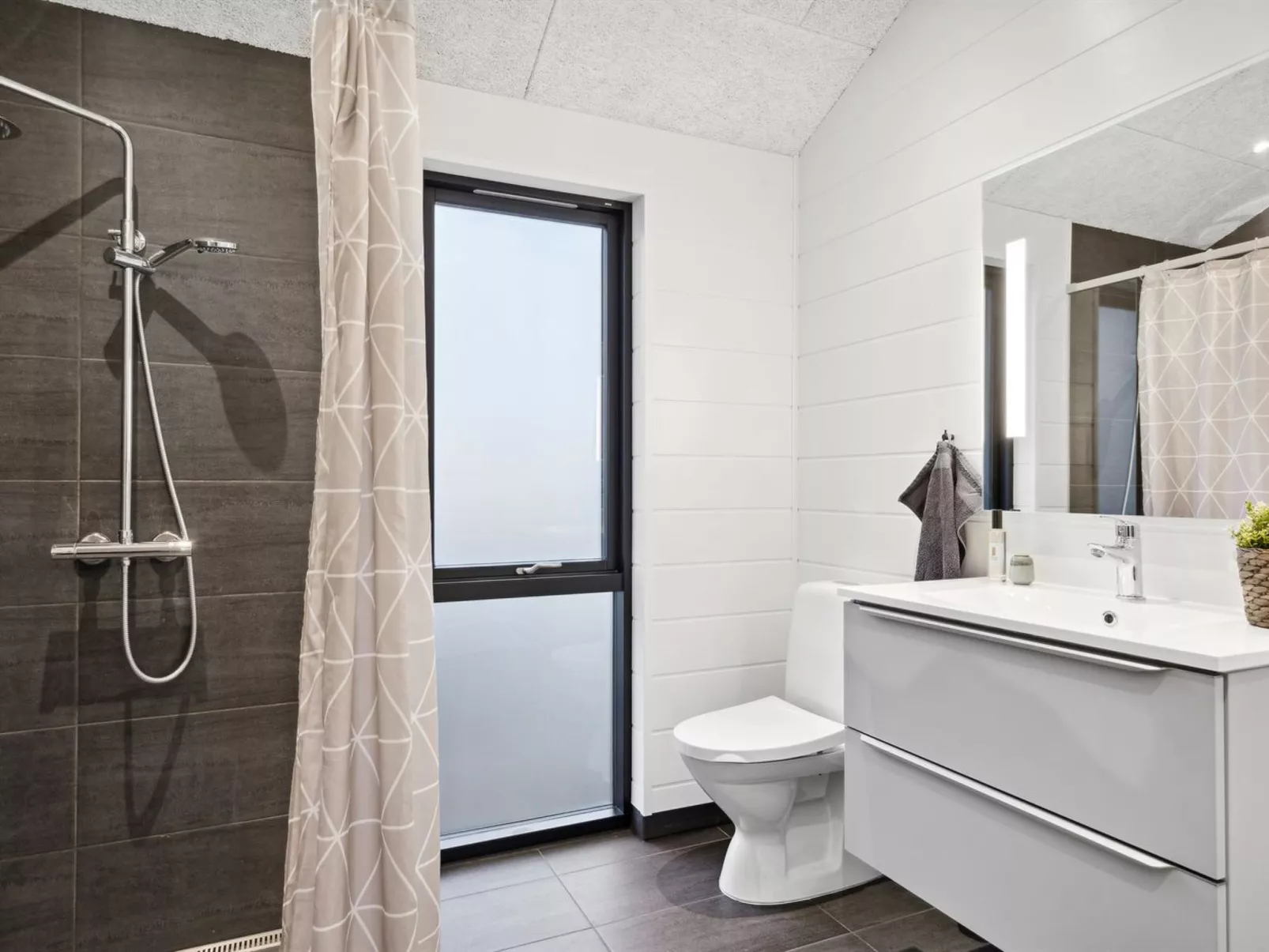 "Skakke" - 900m from the sea-Binnen