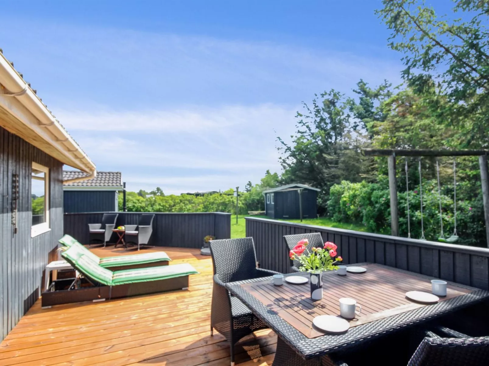 "Wisti" - 600m from the sea-Buiten