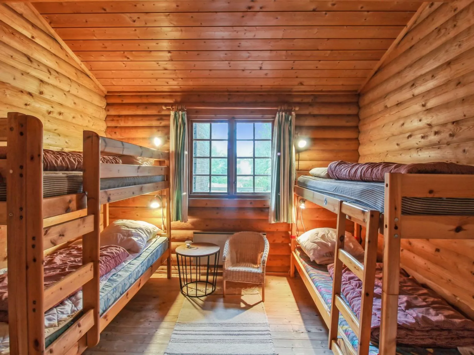 "Peadda" - 900m from the sea-Binnen