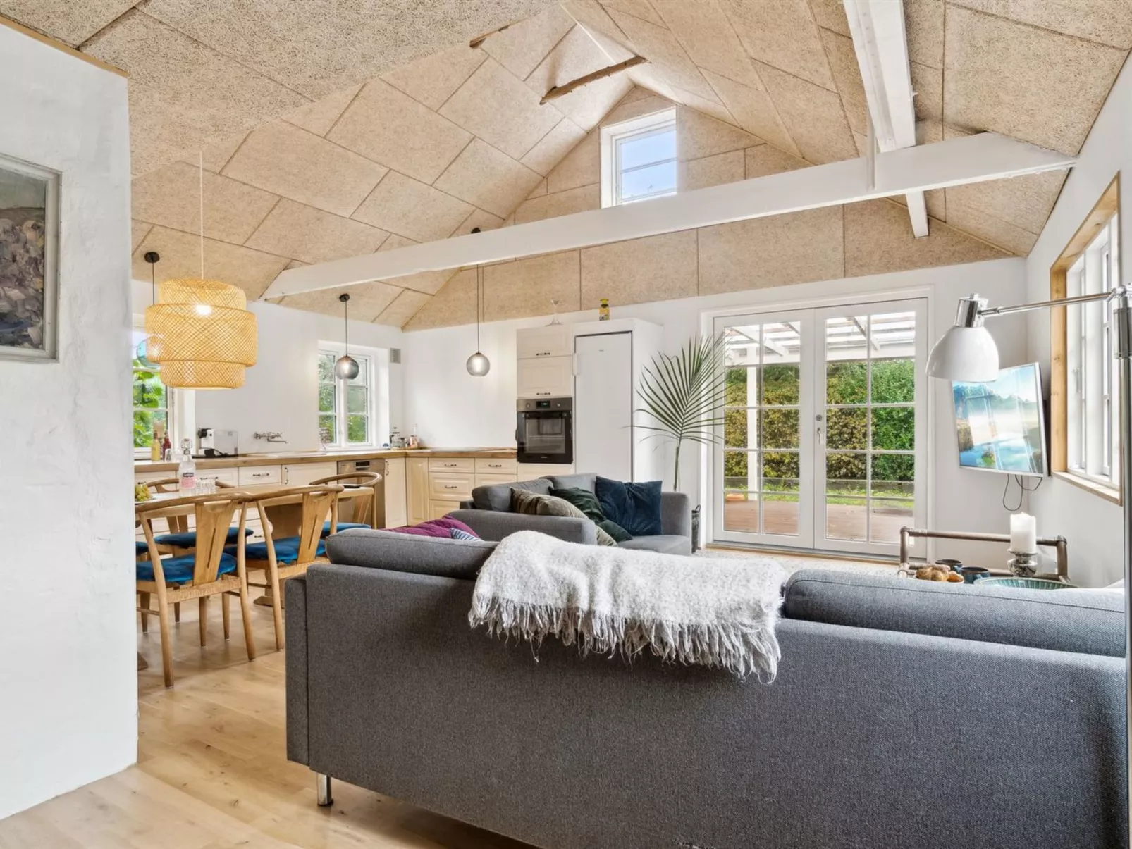 "Edele" - 3.8km from the sea-Binnen