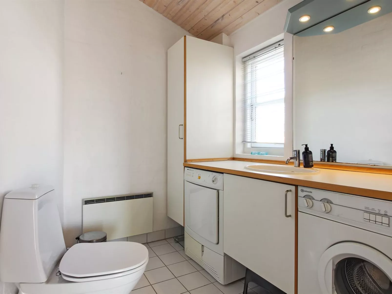 "Nille" - 100m from the sea-Binnen