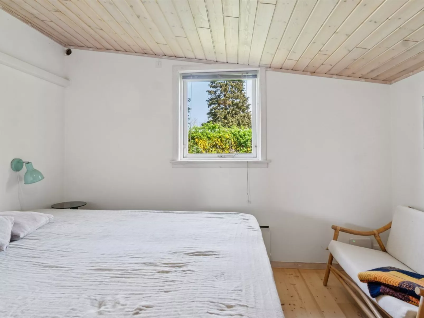 "Bassi" - 650m from the sea-Binnen