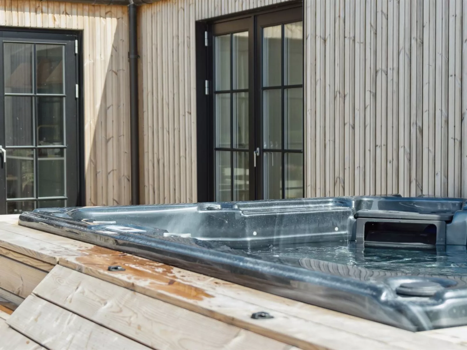 "Ottmar" - 150m from the sea-Binnen