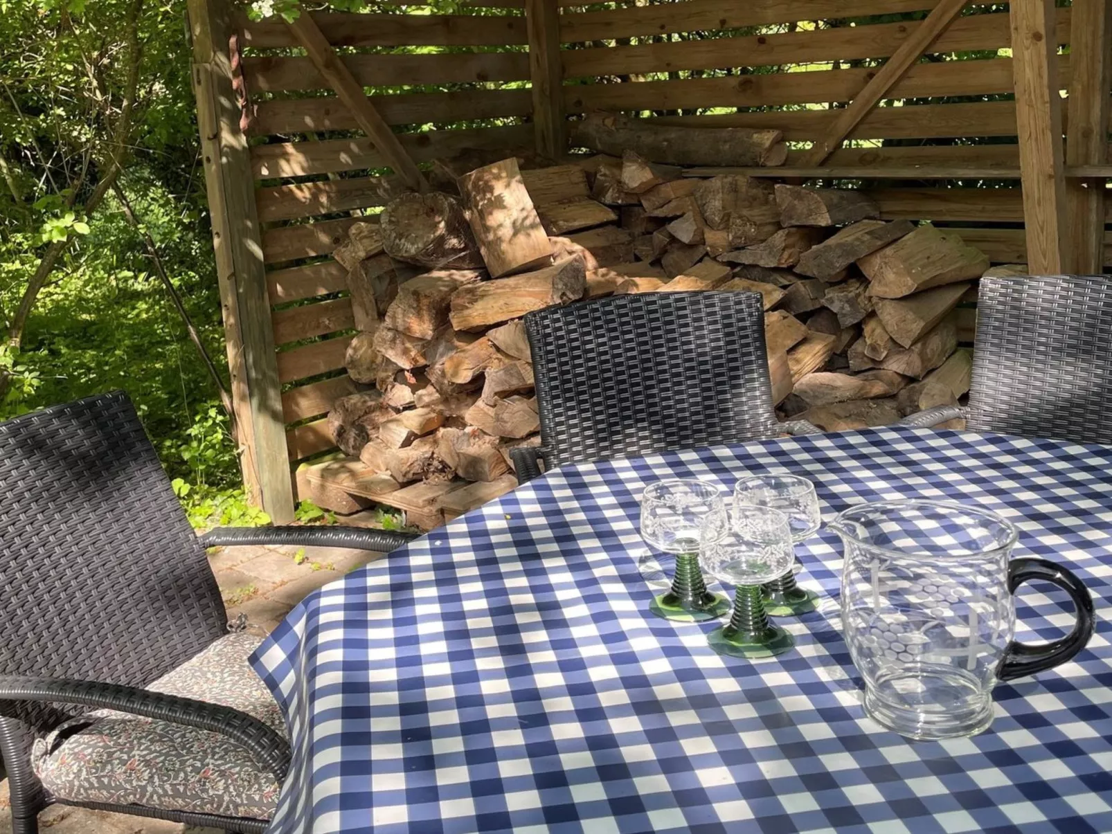 "Elvin" - 2.7km from the sea-Buiten