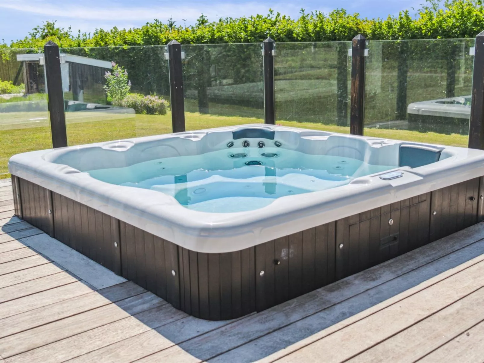 "Niska" - 200m from the sea-Binnen