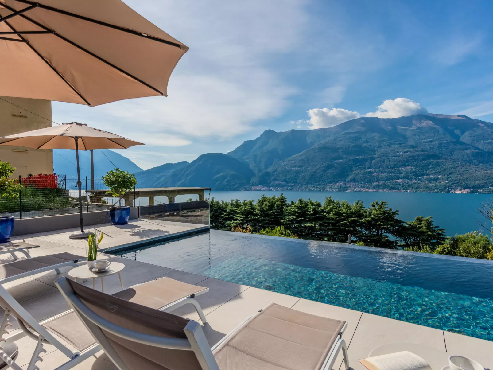 La Terrazza sul Lago-Buiten