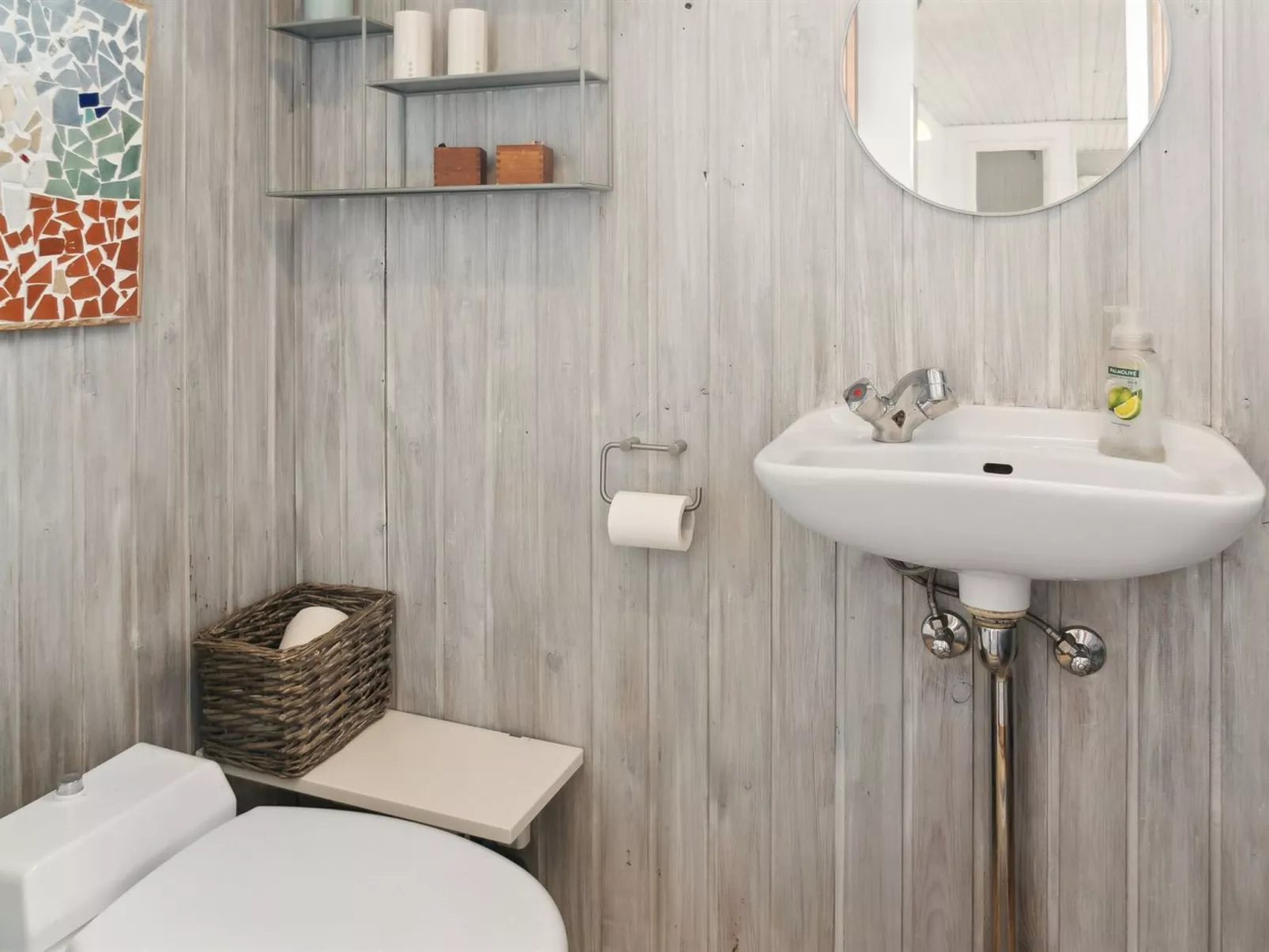 "Holmwith" - 200m from the sea-Binnen