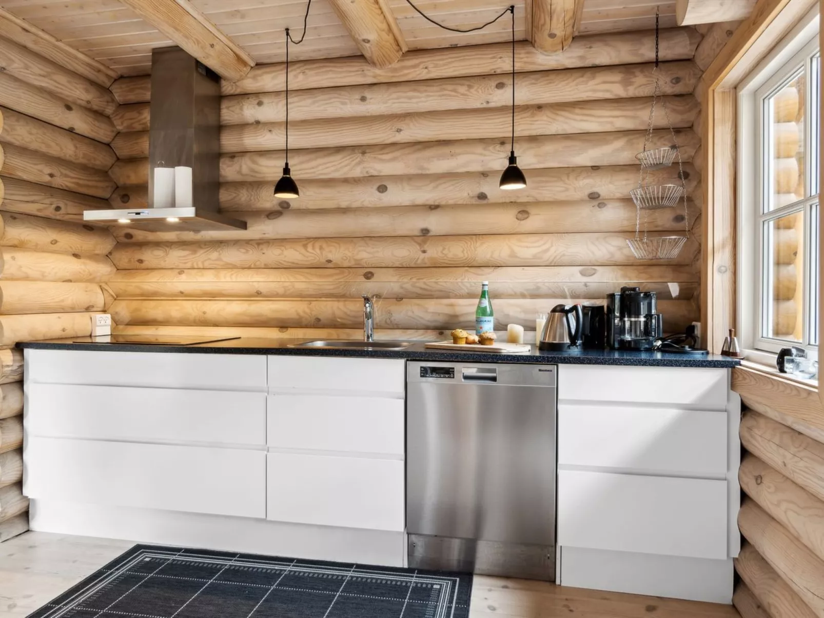 "Luzy" - 1km from the sea-Binnen