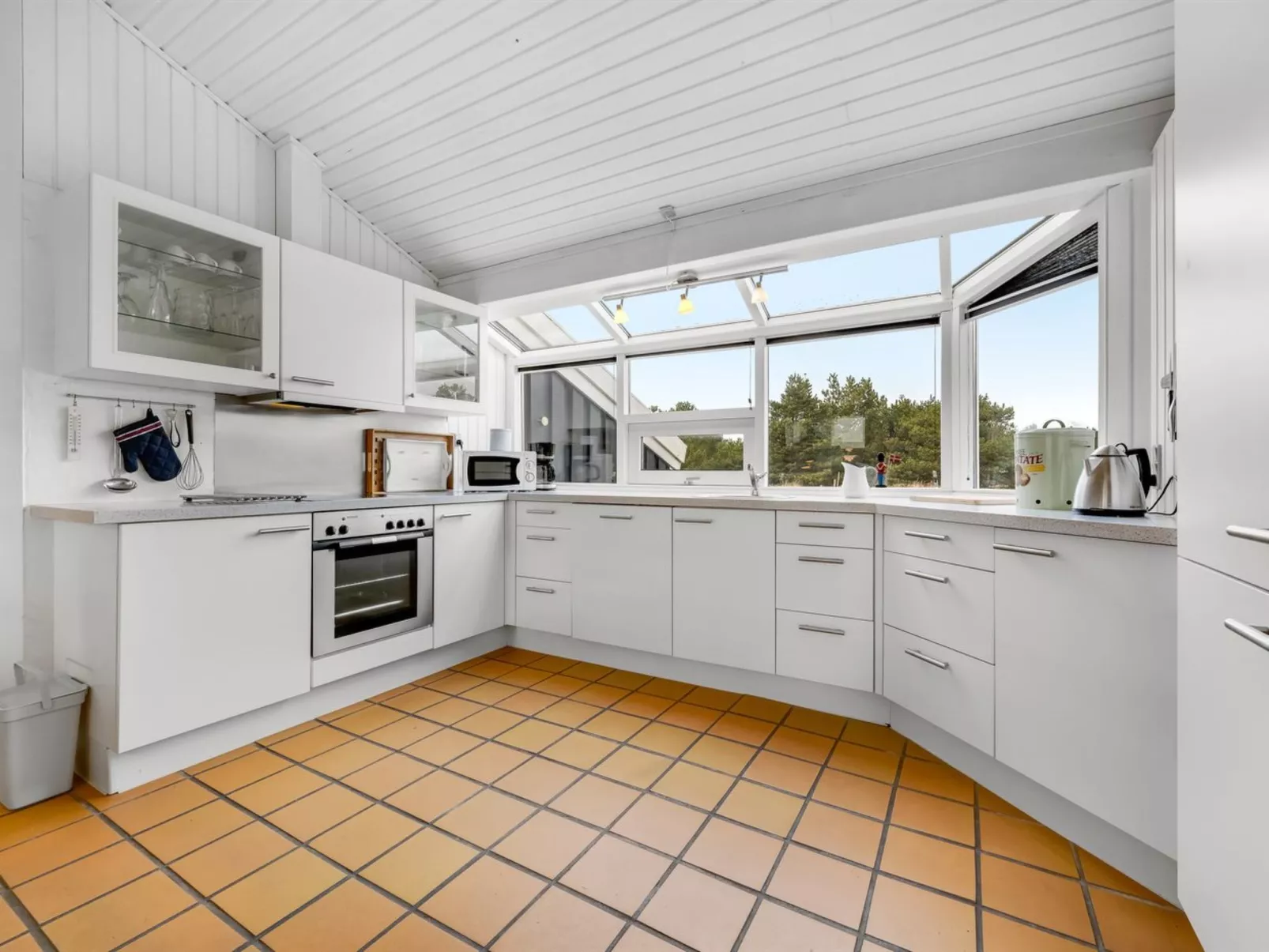 "Josef" - 950m from the sea-Binnen