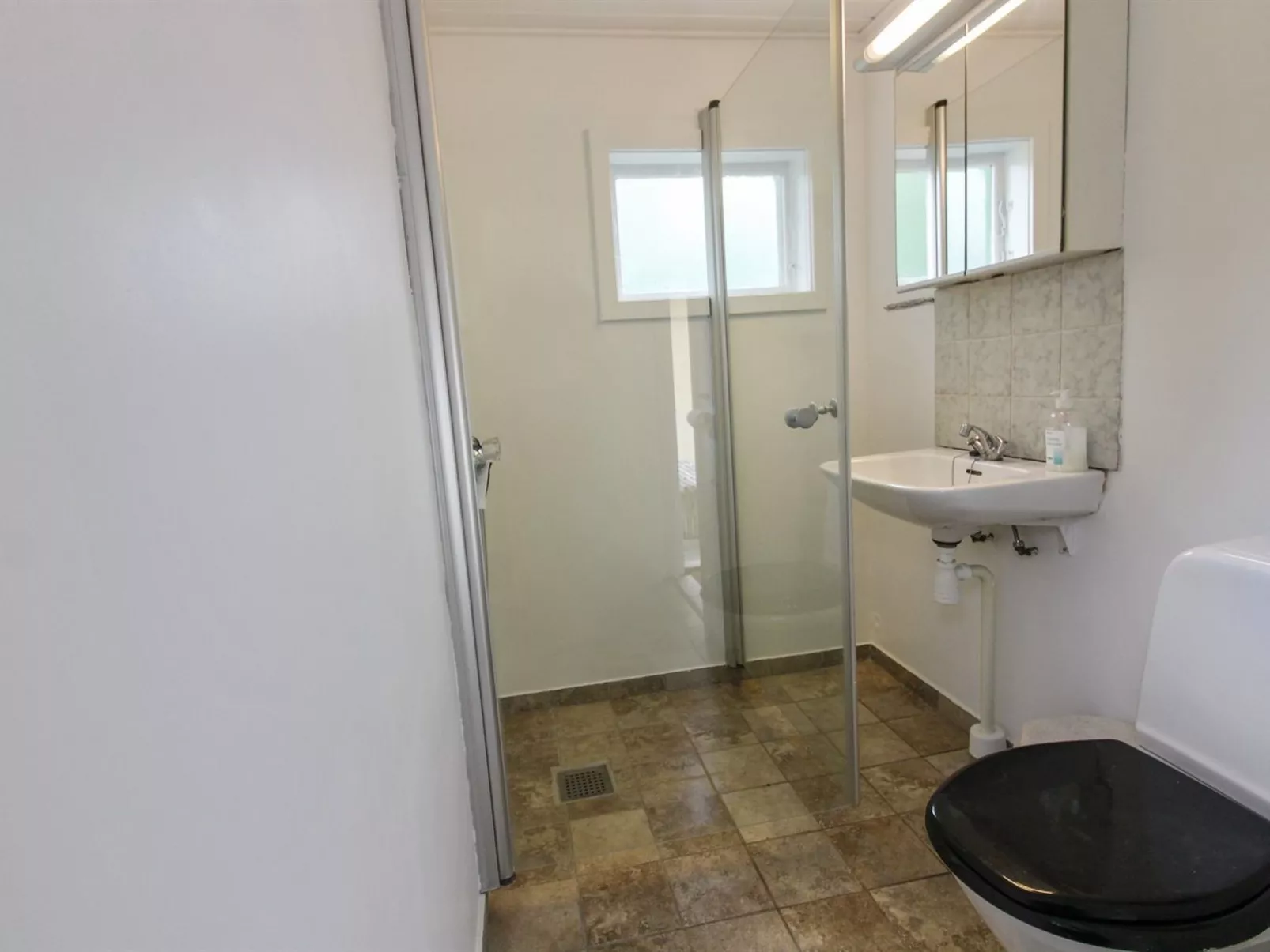 "Othinkarl" - 150m from the sea-Binnen