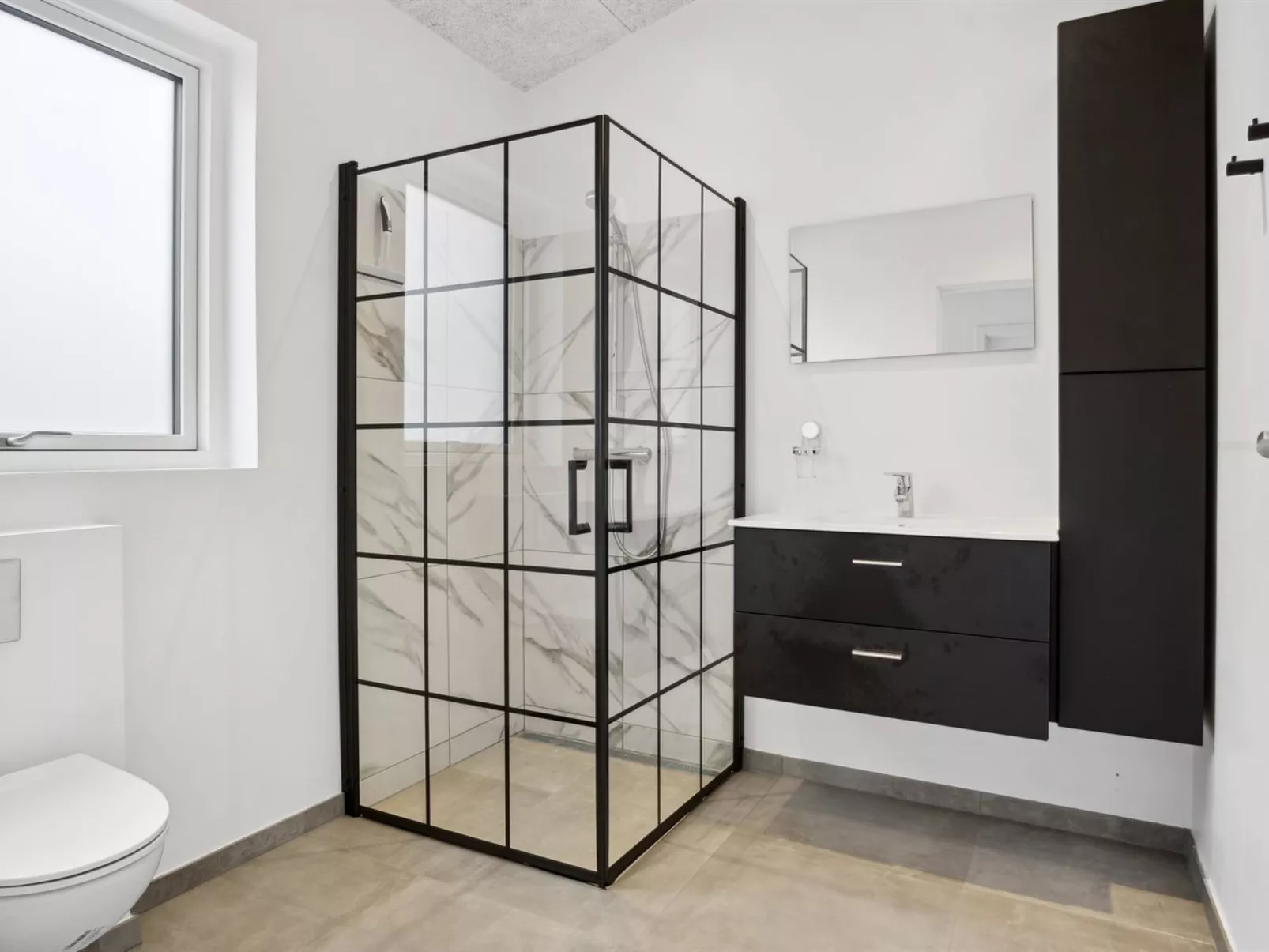 "Nissine" - 300m from the sea-Binnen