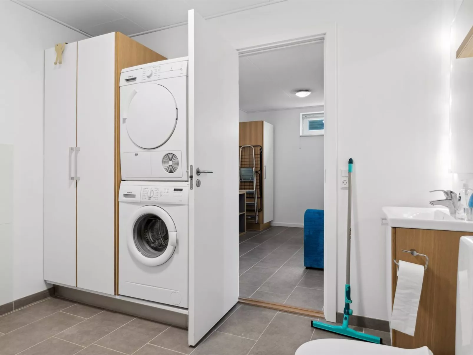 "Ewelina" - 150m from the sea-Binnen