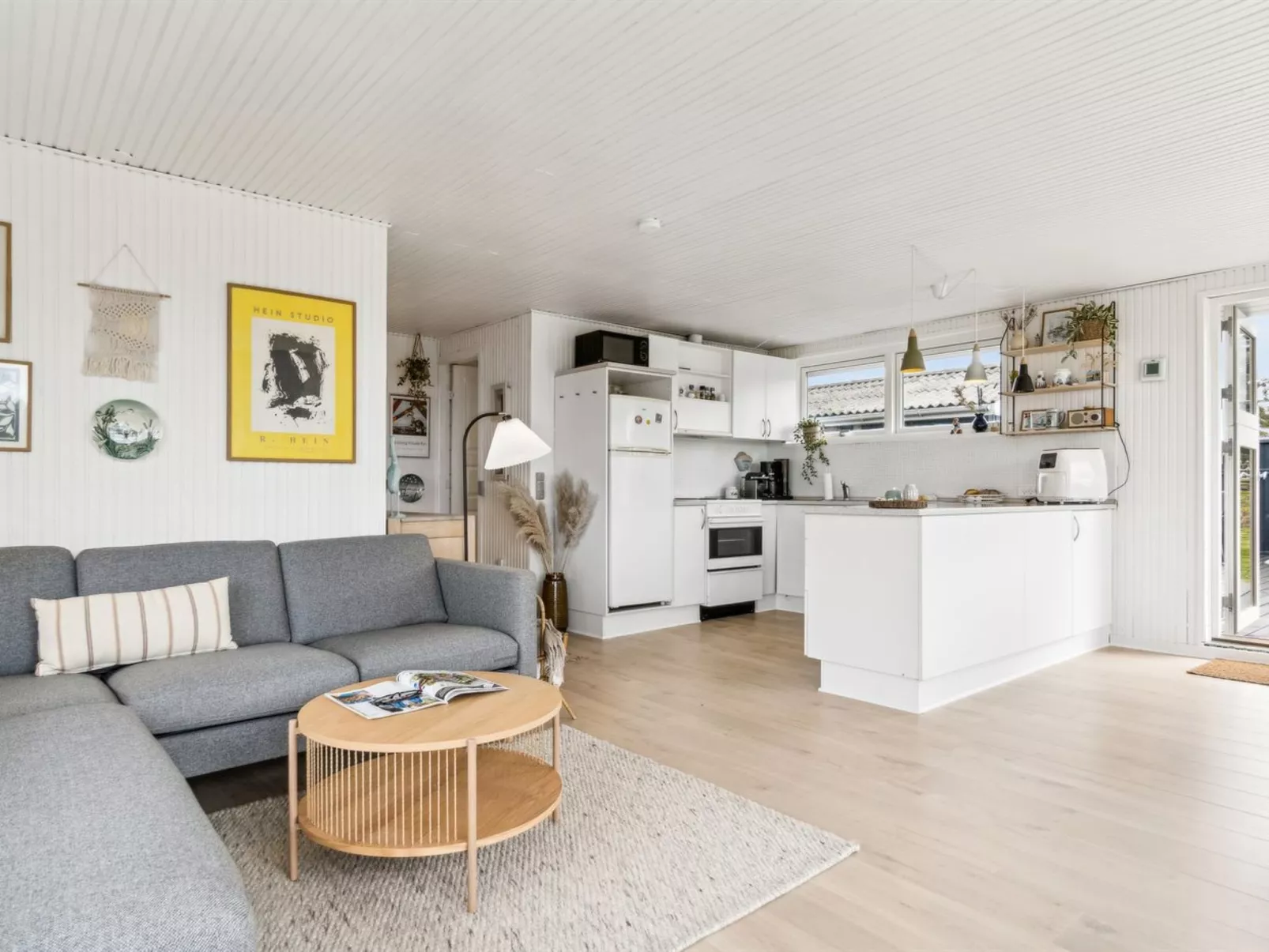 "Zina" - 600m from the sea-Binnen