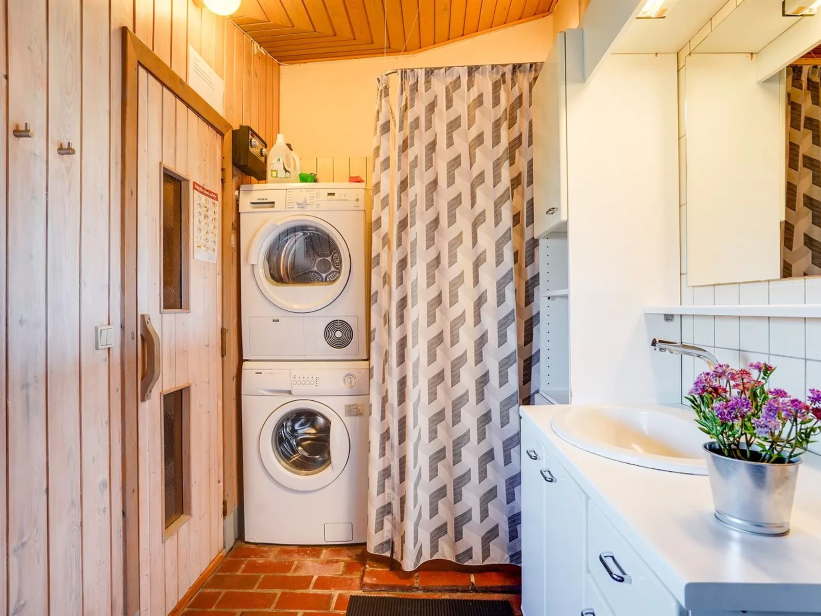 "Neja" - 400m from the sea-Binnen