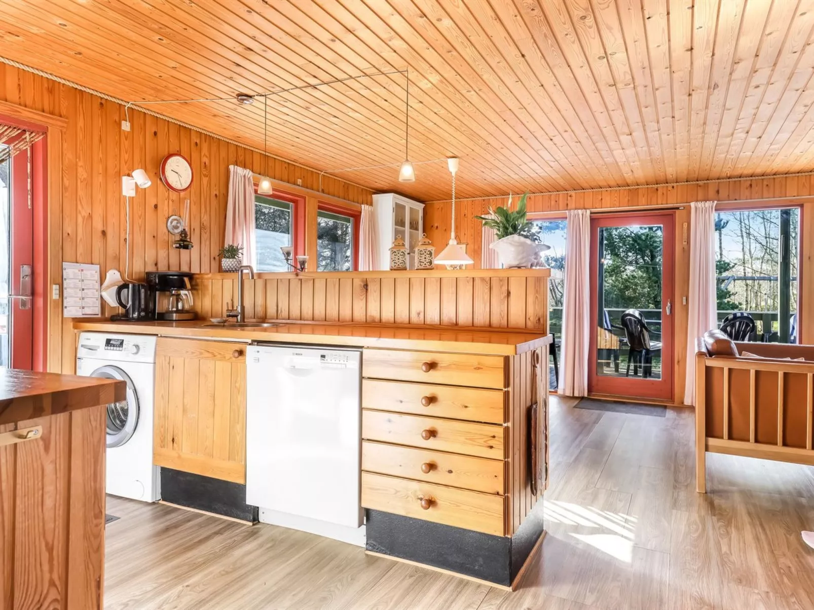 "Bedri" - 150m from the sea-Binnen