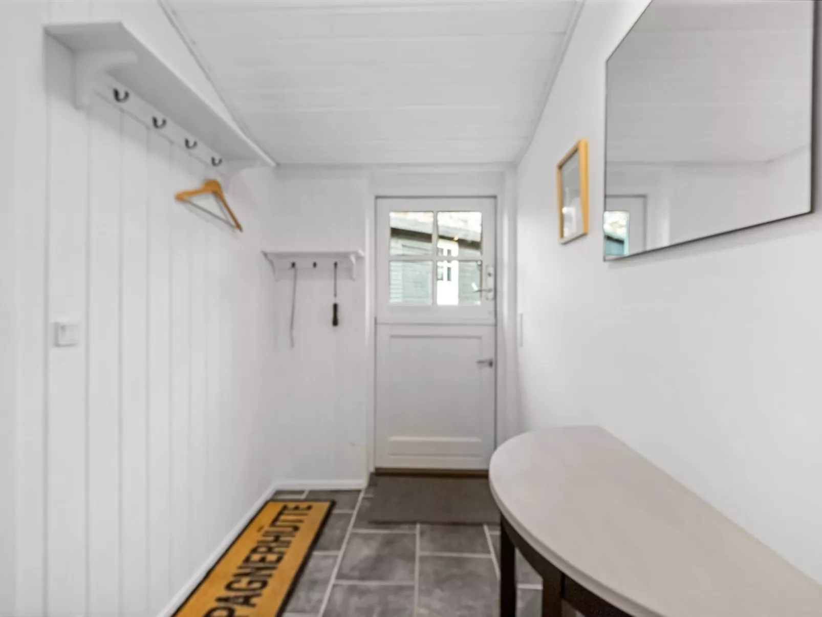 "Synnöve" - 350m from the sea-Binnen