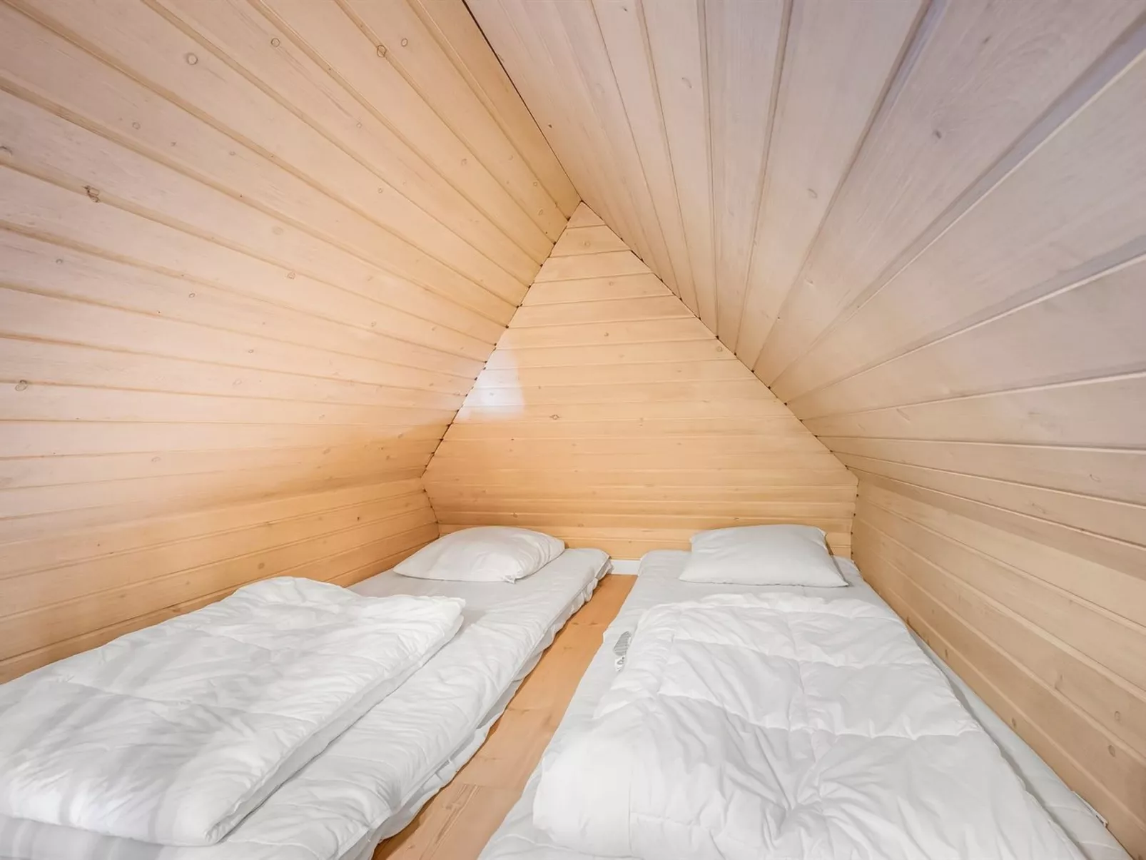 "Stella" - 700m from the sea-Binnen