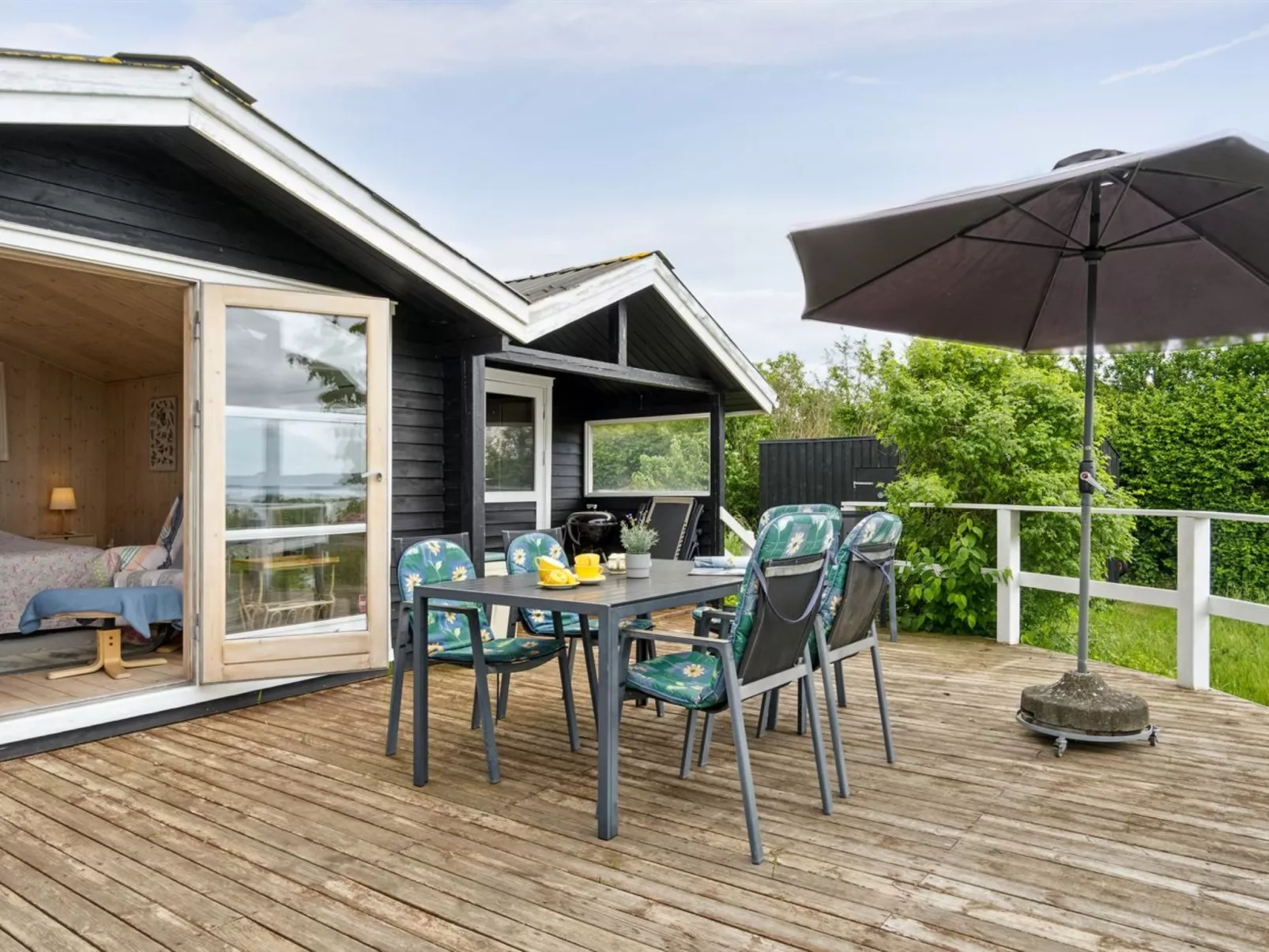 "Skamhals" - 440m to the fjord-Buiten