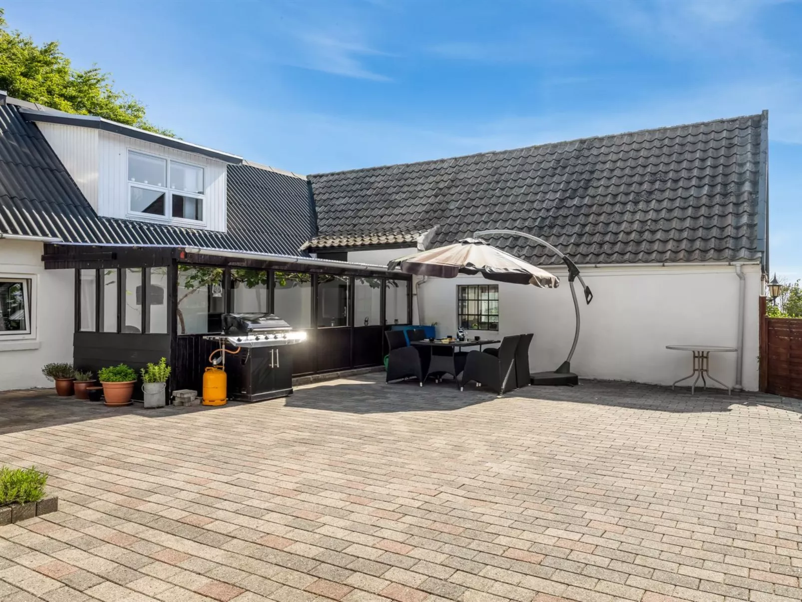 "Veronica" - 700m from the sea-Buiten