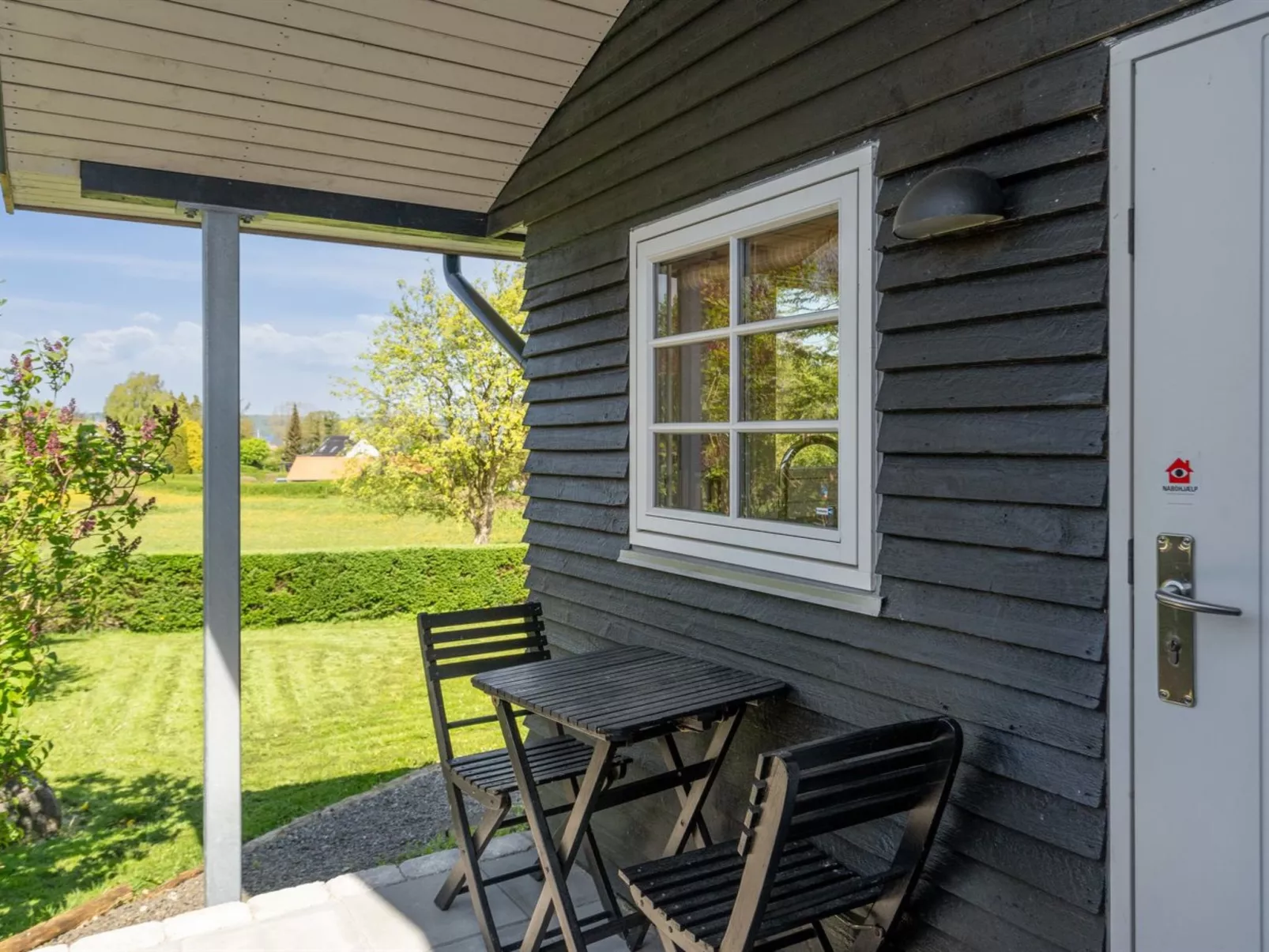 "Sölvy" - 300m from the sea-Buiten