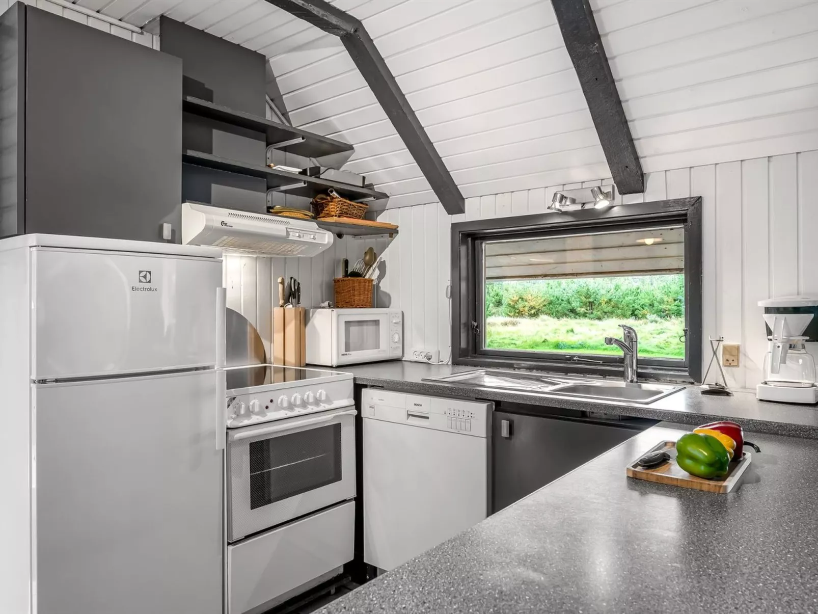 "Gyrial" - 2km from the sea-Binnen