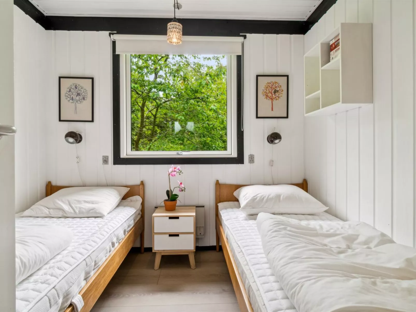 "Sybilla" - 600m from the sea-Binnen