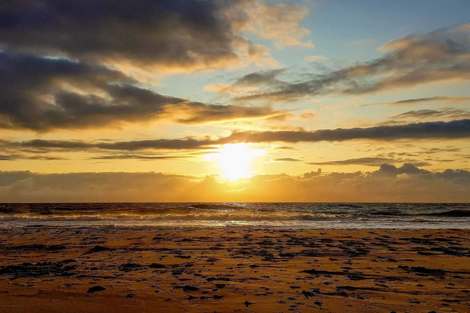 Luxe zwembadhuis nabij zee -- By Traum Ferienwohnungen-Waterzicht