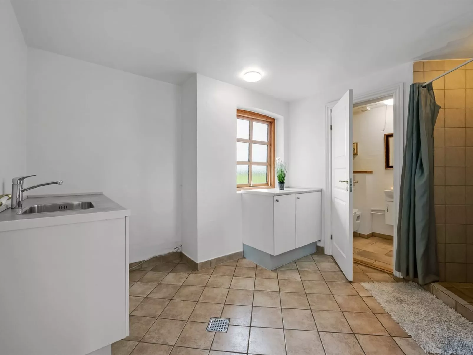 "Darleen" - 850m to the fjord-Binnen