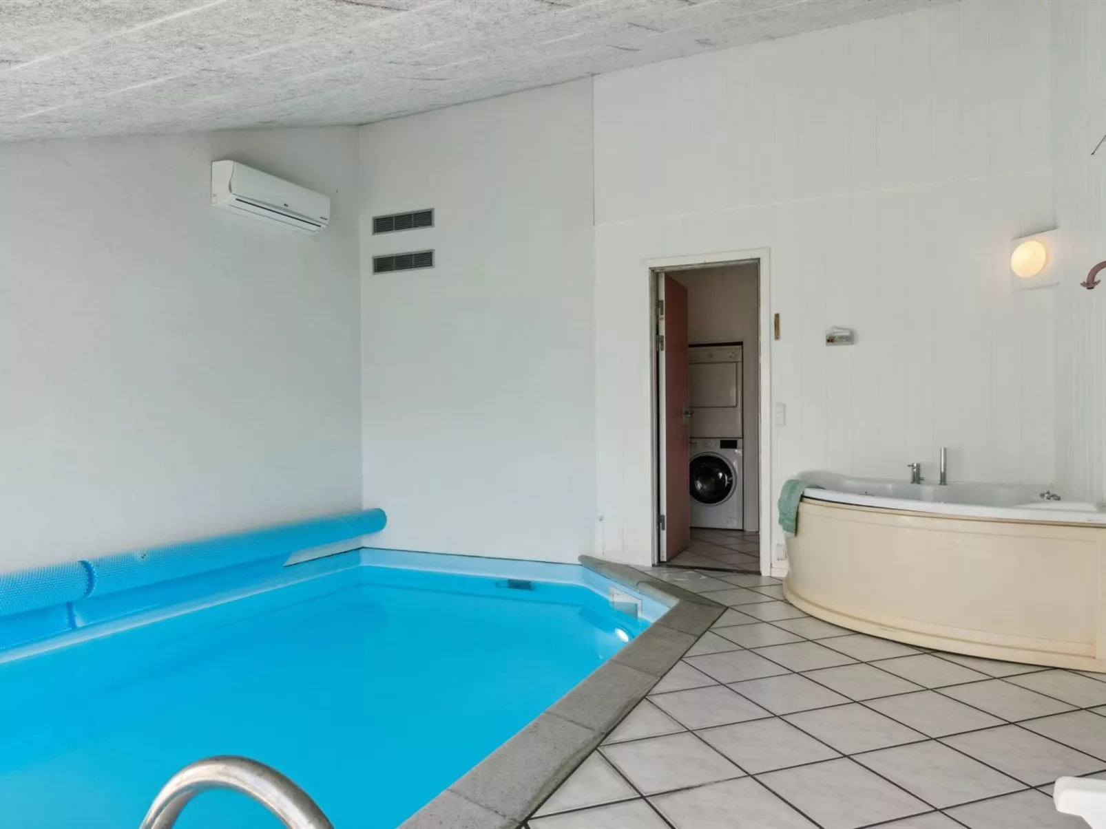 "Joella" - 75m from the sea-Buiten