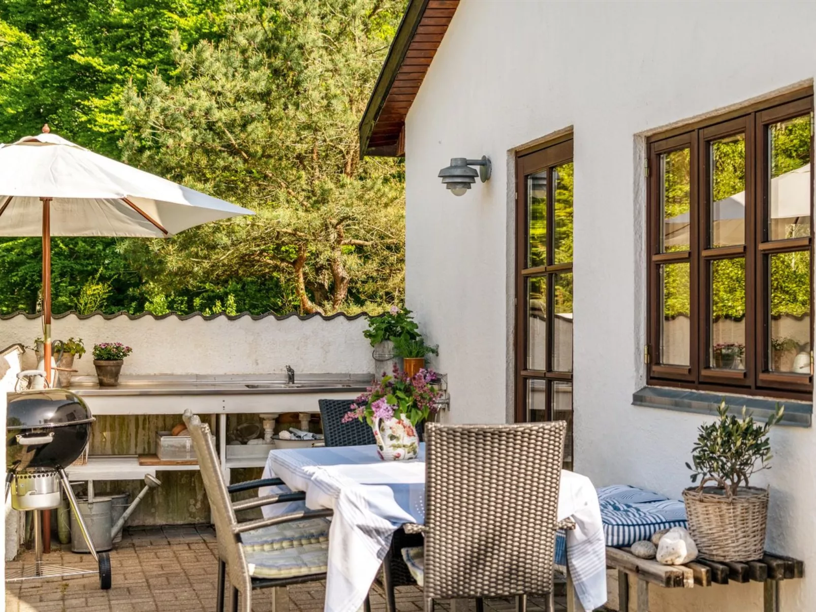 "Gunnild" -  from the sea-Buiten