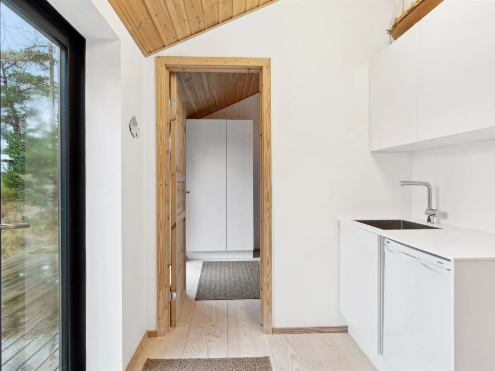 "Dagino" - 200m from the sea-Binnen