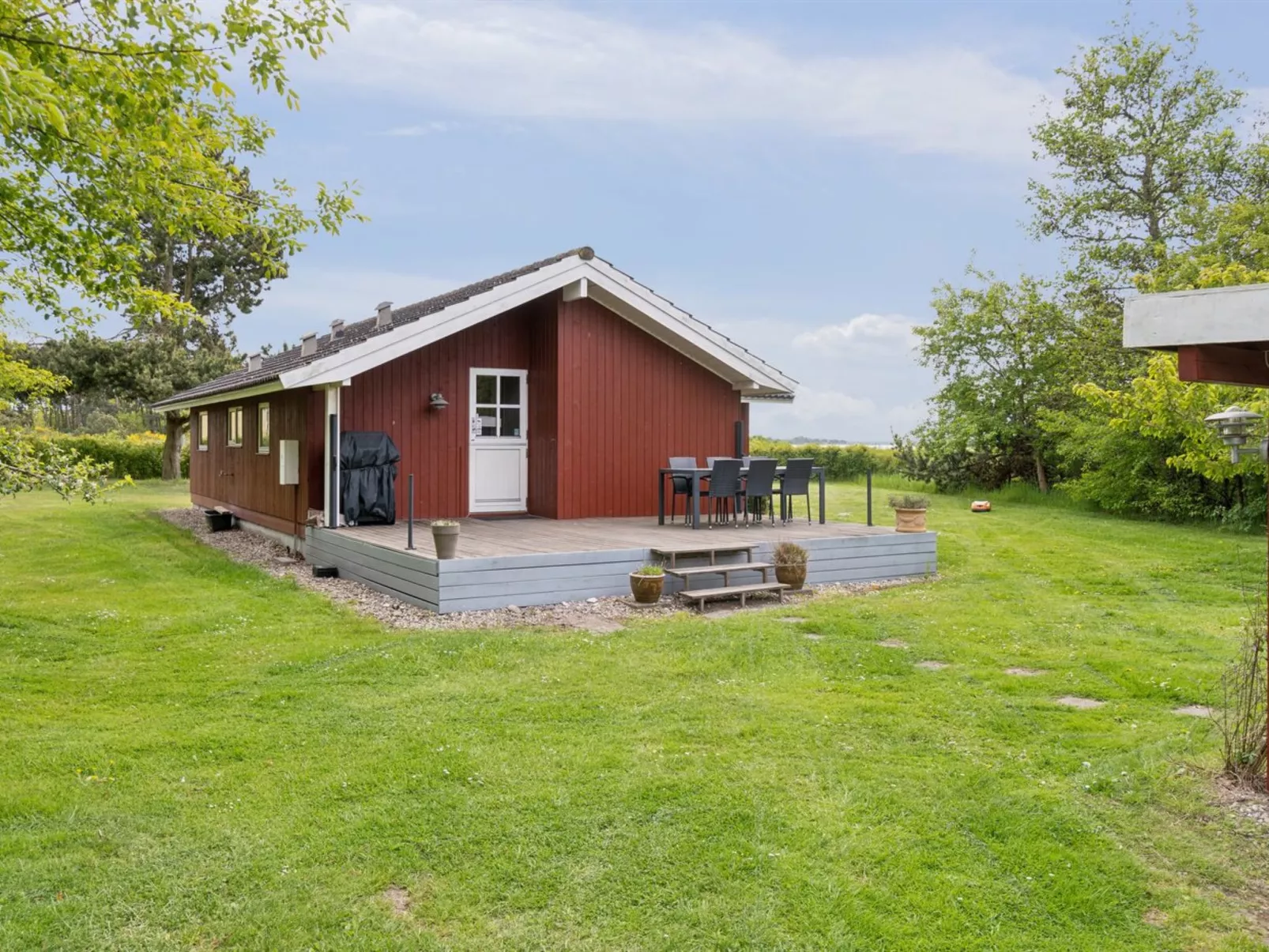 "Hjalmine" - 225m from the sea-Buiten