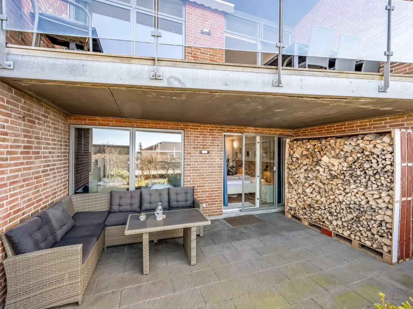 "Gustav" - 100m to the fjord-Buiten