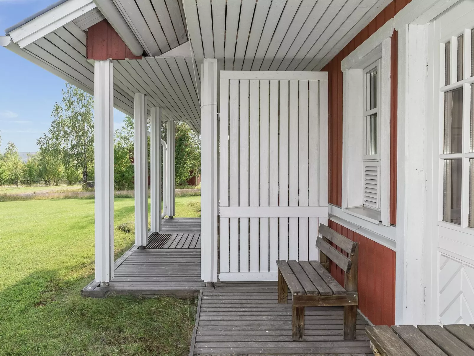 Ylläskarpalo 1 päätyhuoneisto-Binnen