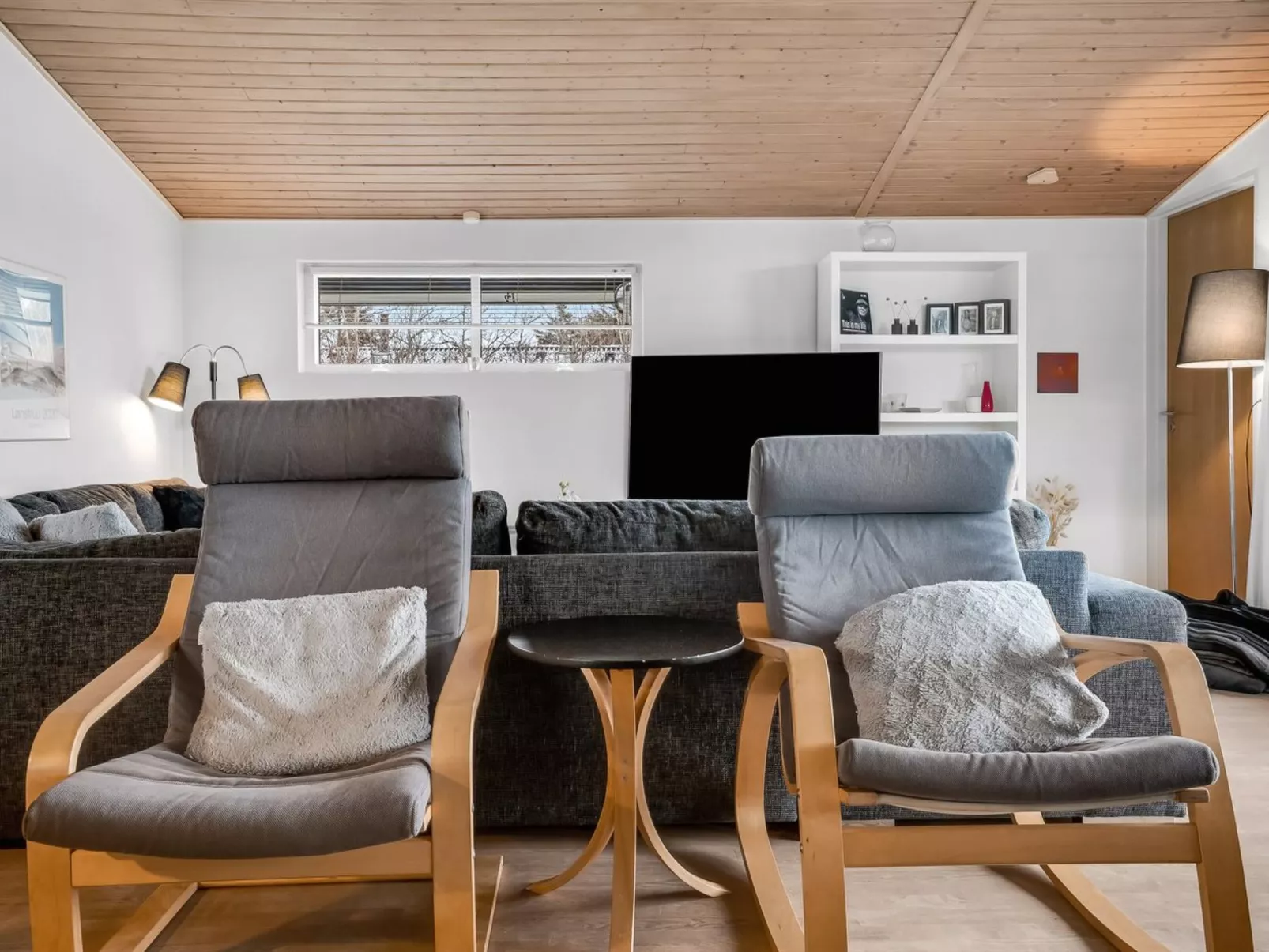 "Birla" - 900m from the sea-Binnen