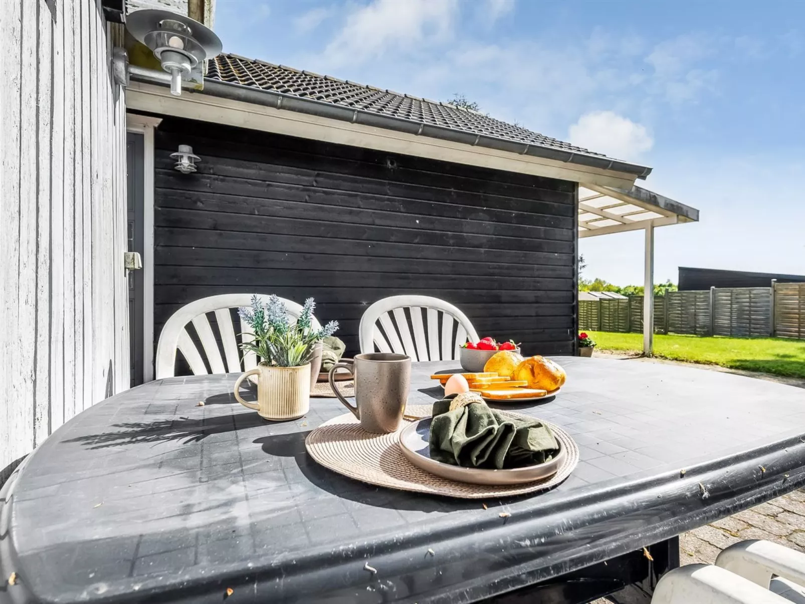 "Terttu" - 250m from the sea-Buiten